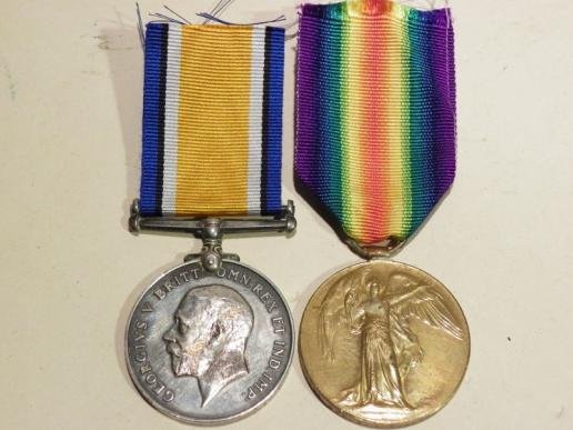 WW1 Medal Pair to Sumner Lancashire Fusiliers — image 2
