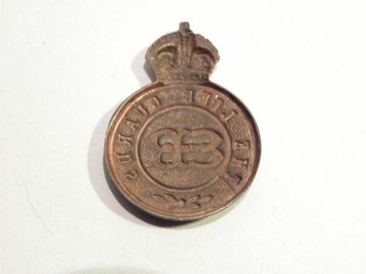 Scarce Edward VIII Life Guards Cap Badge Blank. — image 2