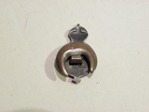 Post WW2 White Metal Home Guard Lapel Badge — image 2