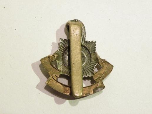 WW1 Royal Sussex Regiment Cap Badge — image 2