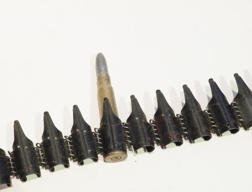 Good Vintage Era Machine Gun Belt — image 2