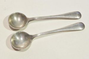 Good True Pair of Hallmarked Silver Salt Spoons – B'ham …