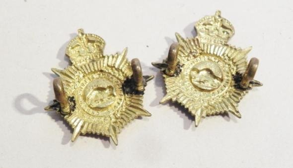 Pair WW1 Canadian Army Service Corps Collar Dogs. — image 2