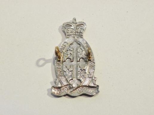 Scarce Queens Crown Canadian Le Regiment De Chateauguay Cap Badge — image 2