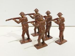 Five Taylor & Barret Lead Soldiers