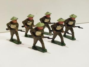 Six lead Soldiers 'On Guard'