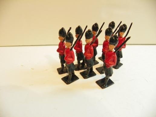 Nine Antique Hand Painted Lead Soldiers – Scots Guards — image 2