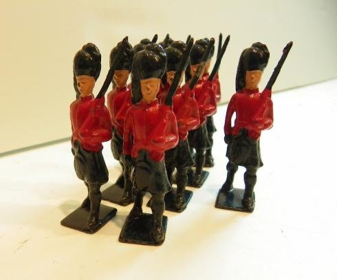 Nine Antique Hand Painted Lead Soldiers – Scots Guards — image 3