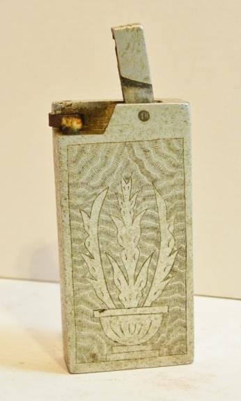 WW2 Era Aluminium Slab Petrol Lighter — image 4