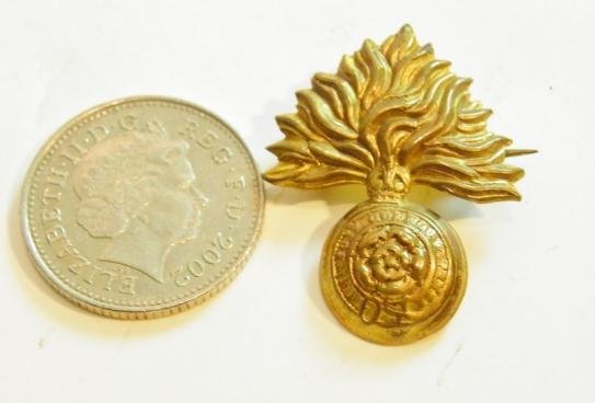 WW1 Royal Fusiliers Sweetheart Badge. — image 3