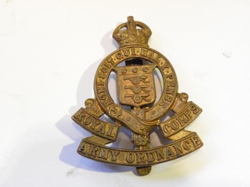 Selection of Royal Army Ordinance Corps Badge Set — image 4