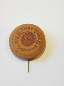 German DAF 1935 Labour Worker 'Tinnie' made from Wood