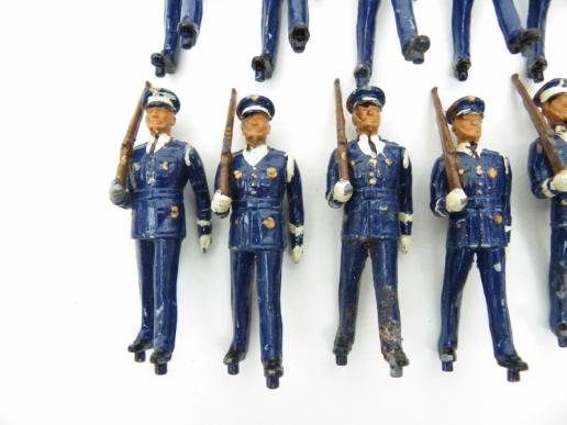 WW2 Period Lead Soldiers – Possibly RAF — image 2