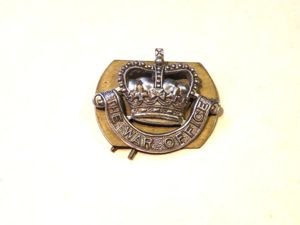 War Officer Messinger Collar Badge.