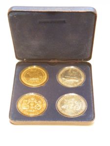 QEII 25 Year Coronation 4 Crown Set. British Islands.