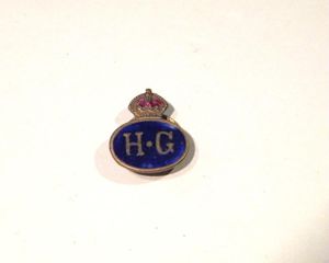 WW2 Era Brass and Enamel Home Guard Button Badge