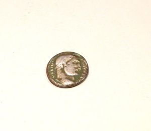 Roman Silver Quinarius Maximus II.