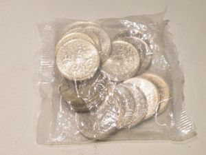 Unopened Bag Of 15 1980 Queen Mum Commemorative Coins
