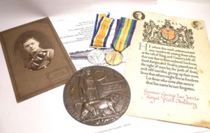 WW1 Pair and Memorial Plaque to Jarvis Warwick RFA.