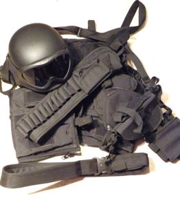 Quantity US Viper Tactical Helmet & Gear.