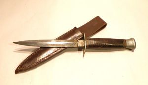 WW2 Era William Rogers Commando Fighting Knife.