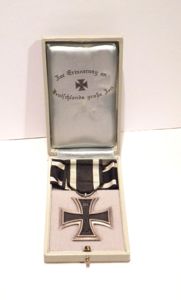 Superb WW1 Iron Cross in Case by Sy Wagner.