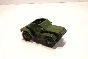 Dinky Toys No 673 Scout Car.