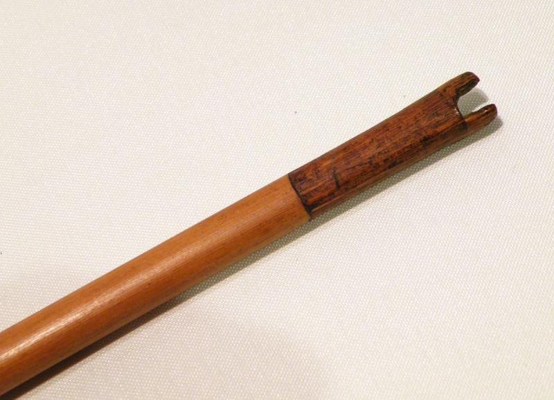 Antique Long Barbed Bamboo Shafted Arrow. — image 4