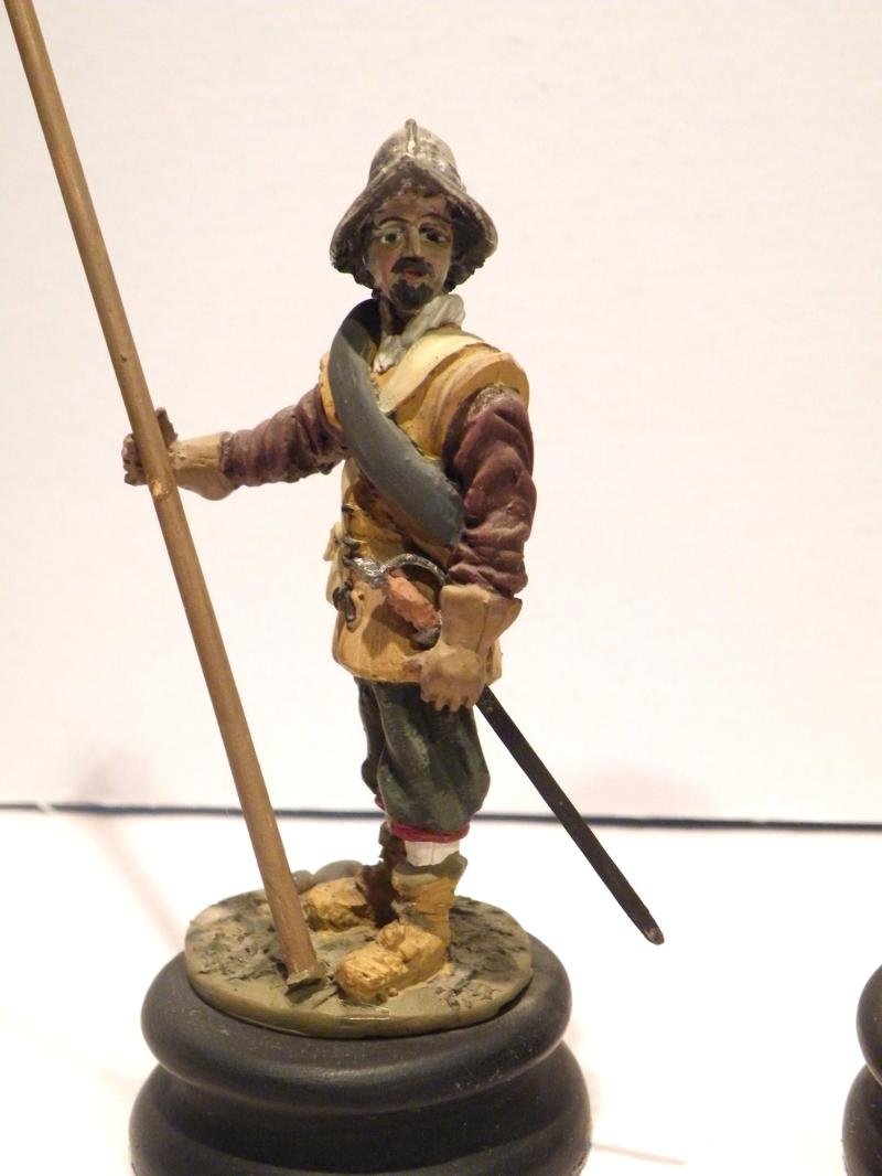 Two Vintage Hand Painted Figures – Cavalier and Roundhead — image 2