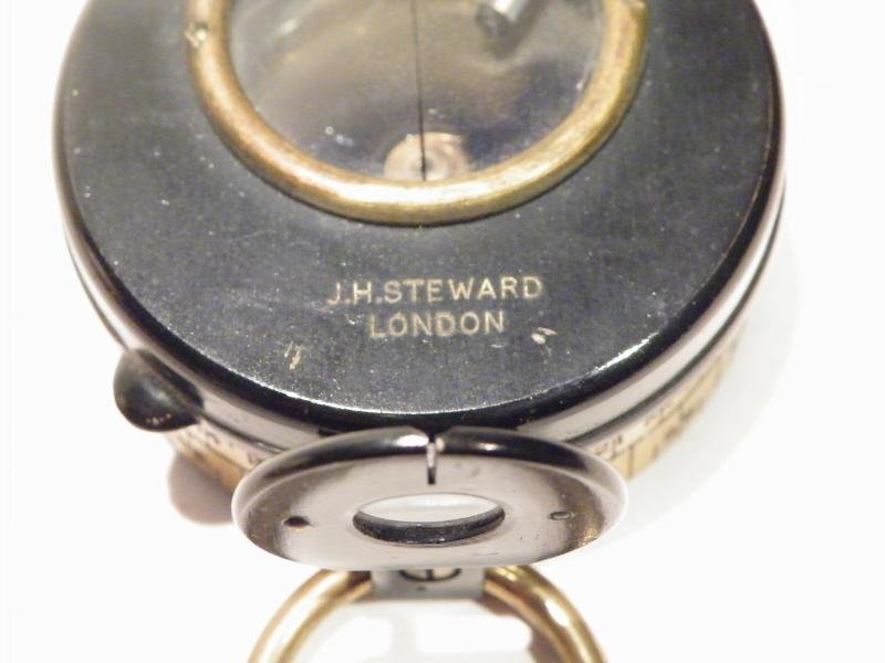 WW1 Officers Compass in Case. — image 5