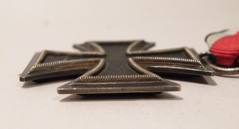 WW2 era German Iron Cross 2nd Class. — image 4