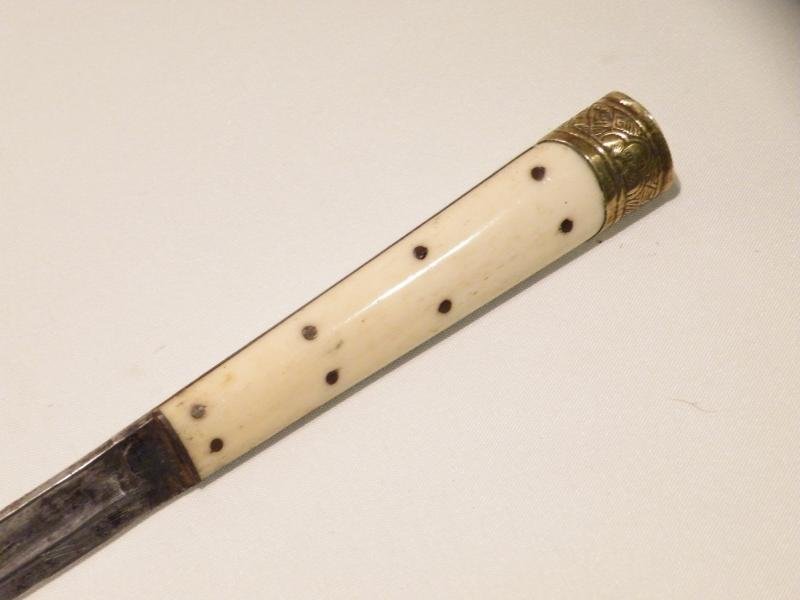 Antique Japanese Dinning Trouse. — image 8