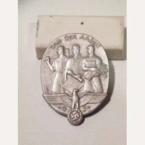 1935 German Workers May Day Badge.