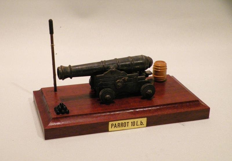 Vintage Small Metal Model Cannon Desk Item