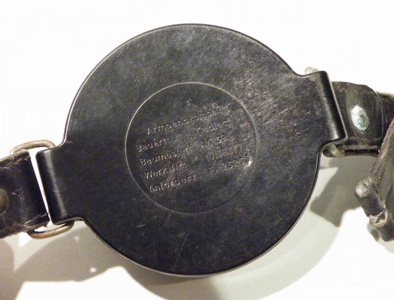 WW2 German Luftwaffe Issue Wrist Compass. — image 3