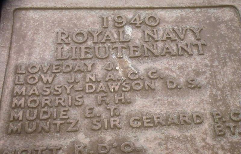 WW2 Medal Group 4 to Lieut Morris KIA HM Submarine Thames 1940. — image 8