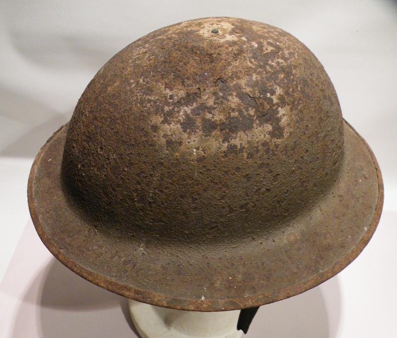 WW1 Brodie Helmet – Untouched. — image 4