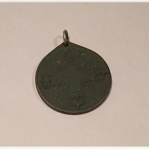 WW1 German Red Cross Medal 3rd Class.