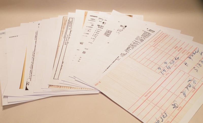 WW1 & WW2 Family Medals to Harris London Irish & RAF. — image 10