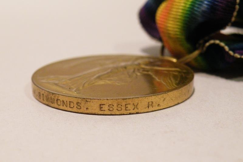 WW1 Victory Medal Simmonds Essex Reg - Killed Gallipoli. — image 5