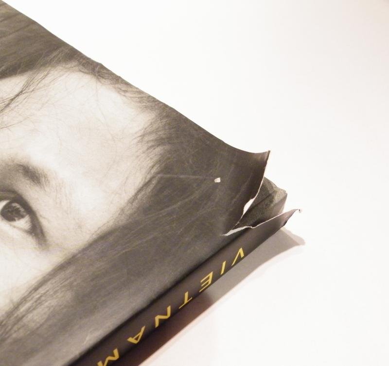 Book – Vietnam The Real War a Photographic History — image 8