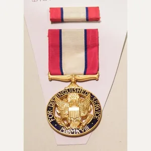 Vintage United States Army Distinguished Service Medal with Bar