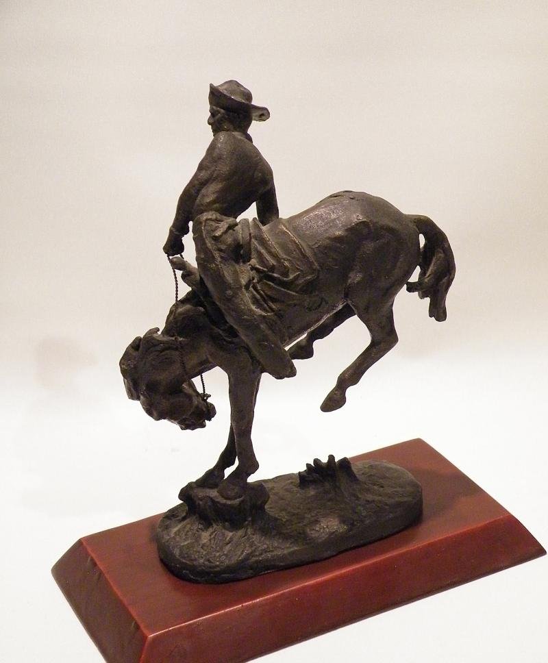 Bronze Sculpture 'The Outlaw' Frederick Reminigton. — image 3