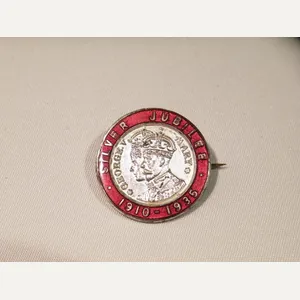 George V Silver Jubilee Badge.