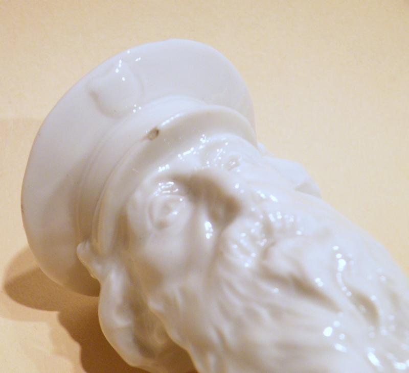 Antique Glazed White Porcelain Bust of William Booth Salvation Army — image 4