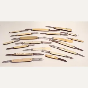 20 Victorian & Later Pen Knives