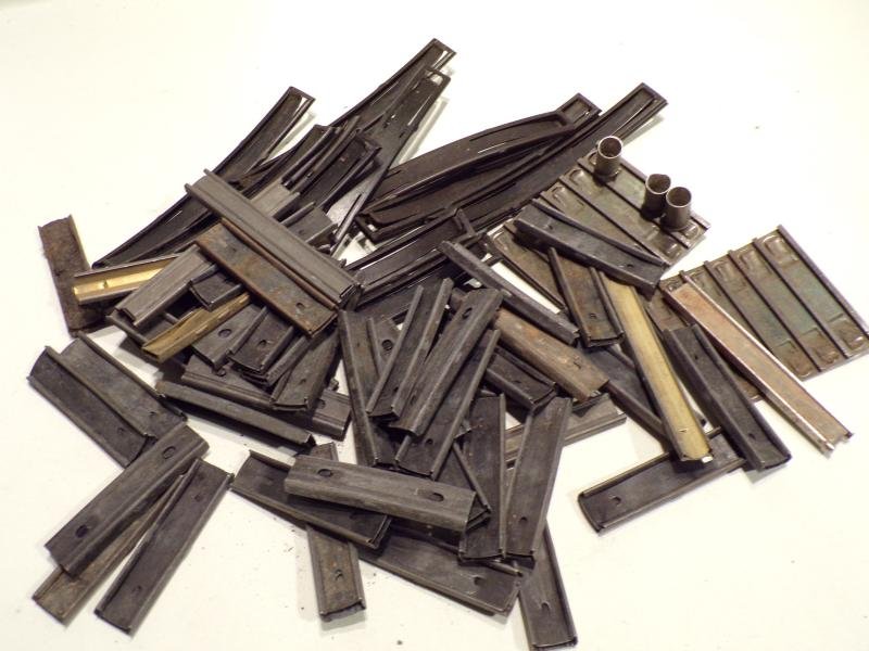 Bag Full of Militaria. — image 3