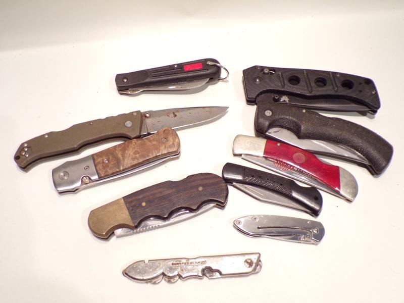 10 Folding Utility and Pocket Knives — image 5