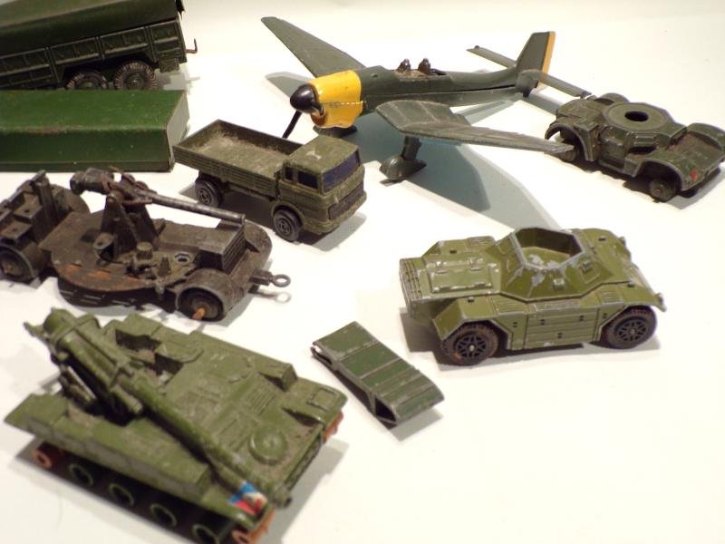 Good Collection of Vintage Dinky and Matchbox Military Vehicles — image 3