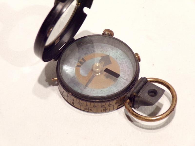 WW1 Officers Field Compass – Named to MC Winner. — image 2